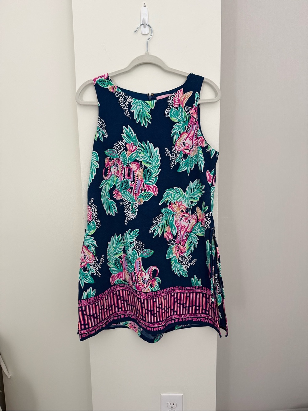 Lilly Pulitzer Navy Sleeveless Donna Romper Romper with Pink & Green - Peanuts